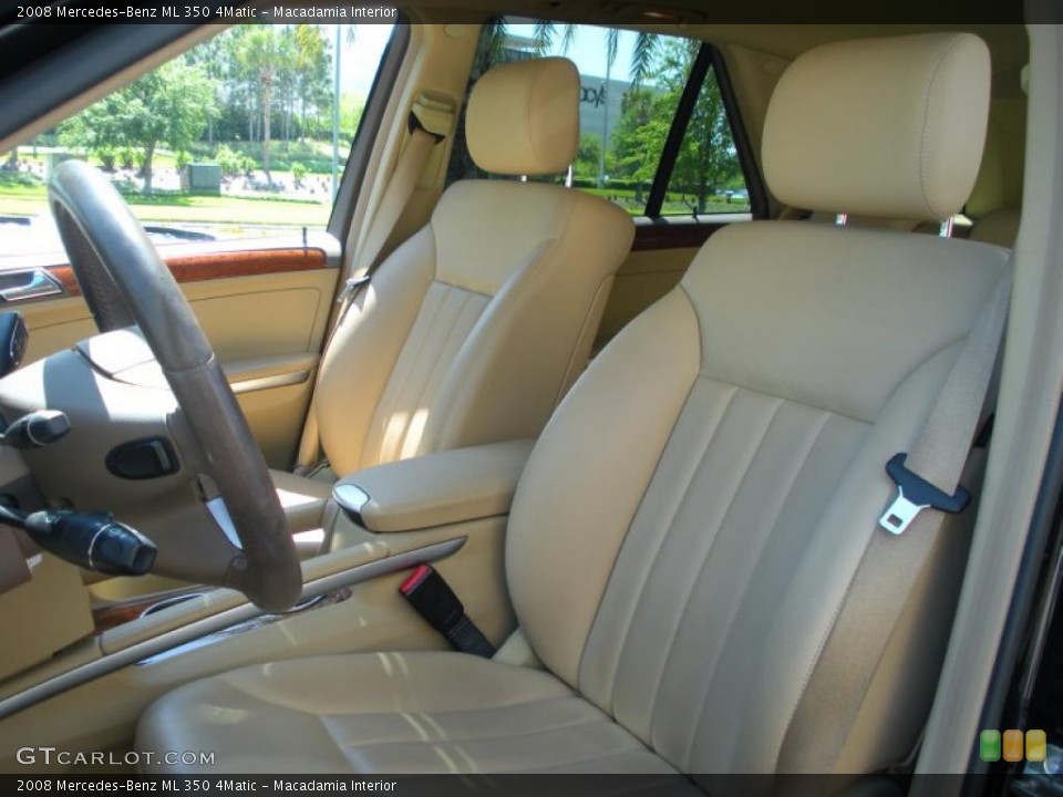 Macadamia Interior Photo for the 2008 Mercedes-Benz ML 350 4Matic #47240921