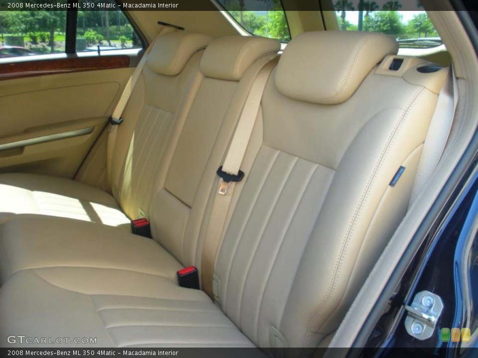 Macadamia Interior Photo for the 2008 Mercedes-Benz ML 350 4Matic #47240960