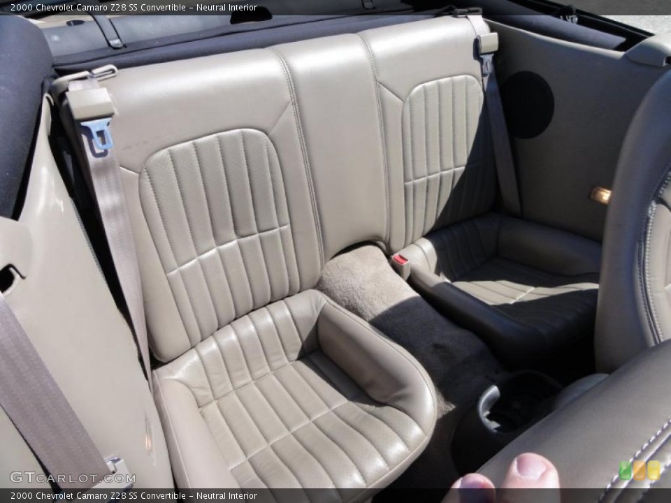 Neutral Interior Photo for the 2000 Chevrolet Camaro Z28 SS Convertible #47250638