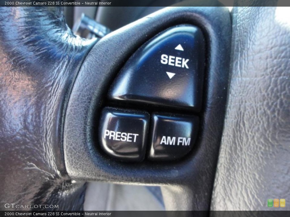 Neutral Interior Controls for the 2000 Chevrolet Camaro Z28 SS Convertible #47250698