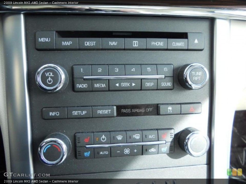Cashmere Interior Controls for the 2009 Lincoln MKS AWD Sedan #47254715