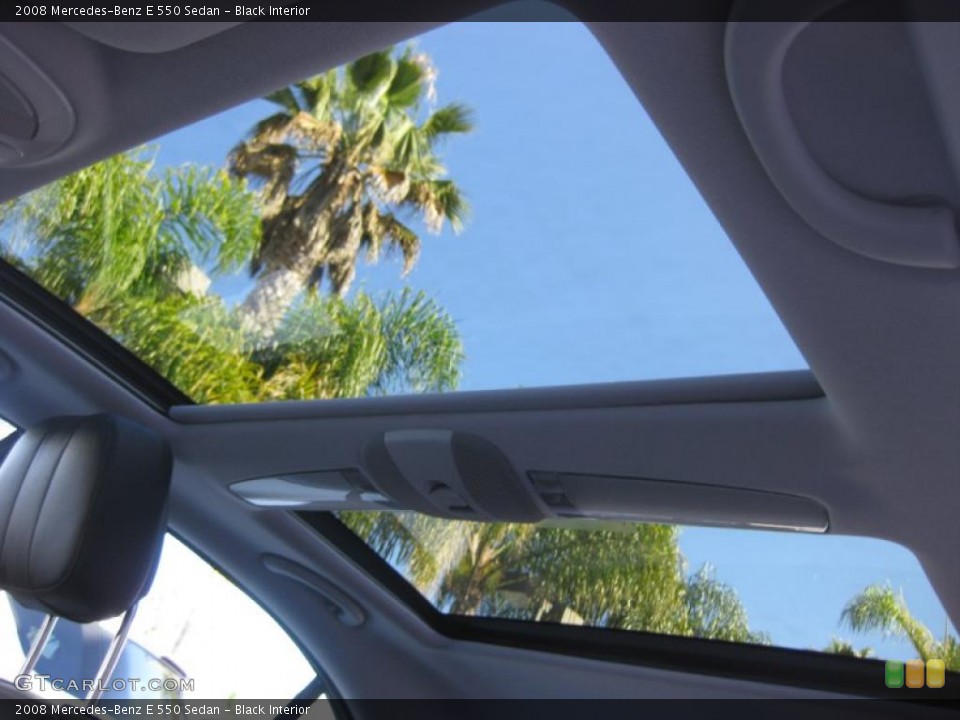 Black Interior Sunroof for the 2008 Mercedes-Benz E 550 Sedan #47259401