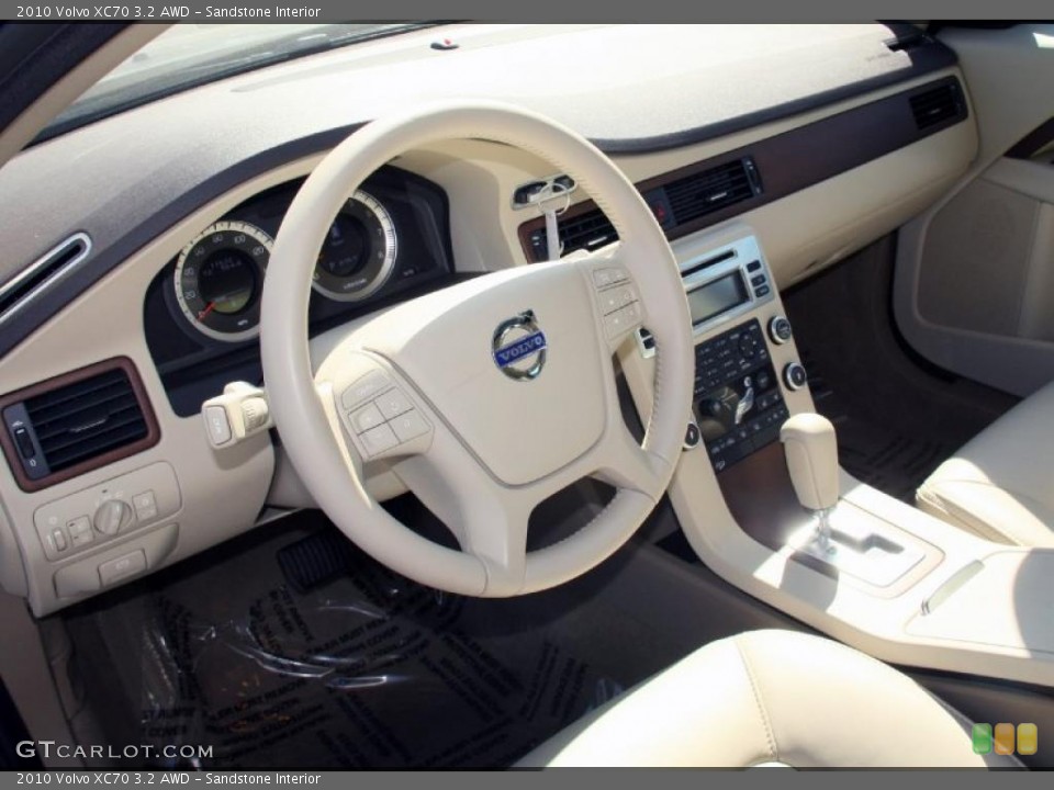 Sandstone Interior Photo for the 2010 Volvo XC70 3.2 AWD #47260433