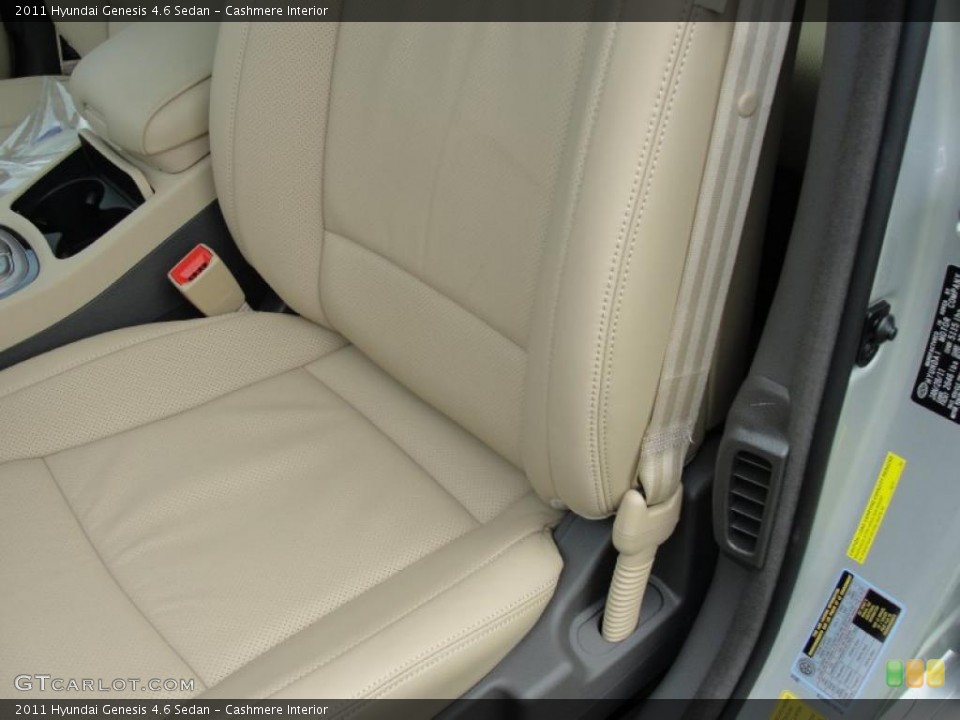 Cashmere Interior Photo for the 2011 Hyundai Genesis 4.6 Sedan #47262314