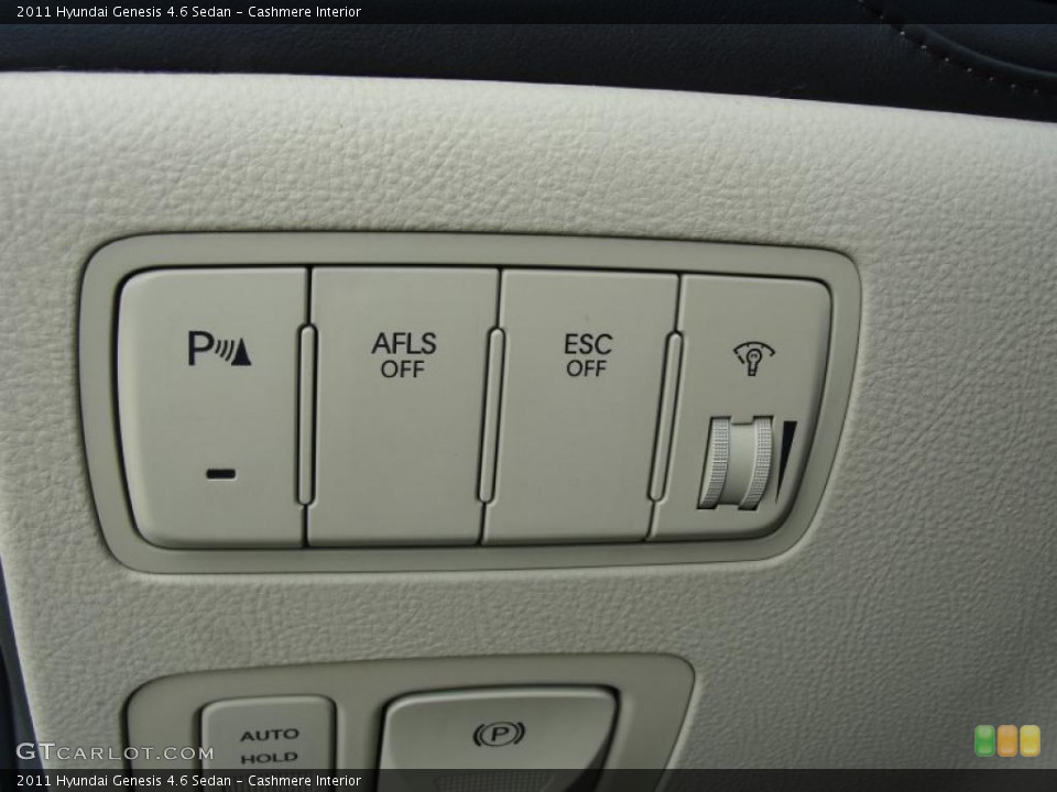 Cashmere Interior Controls for the 2011 Hyundai Genesis 4.6 Sedan #47262494