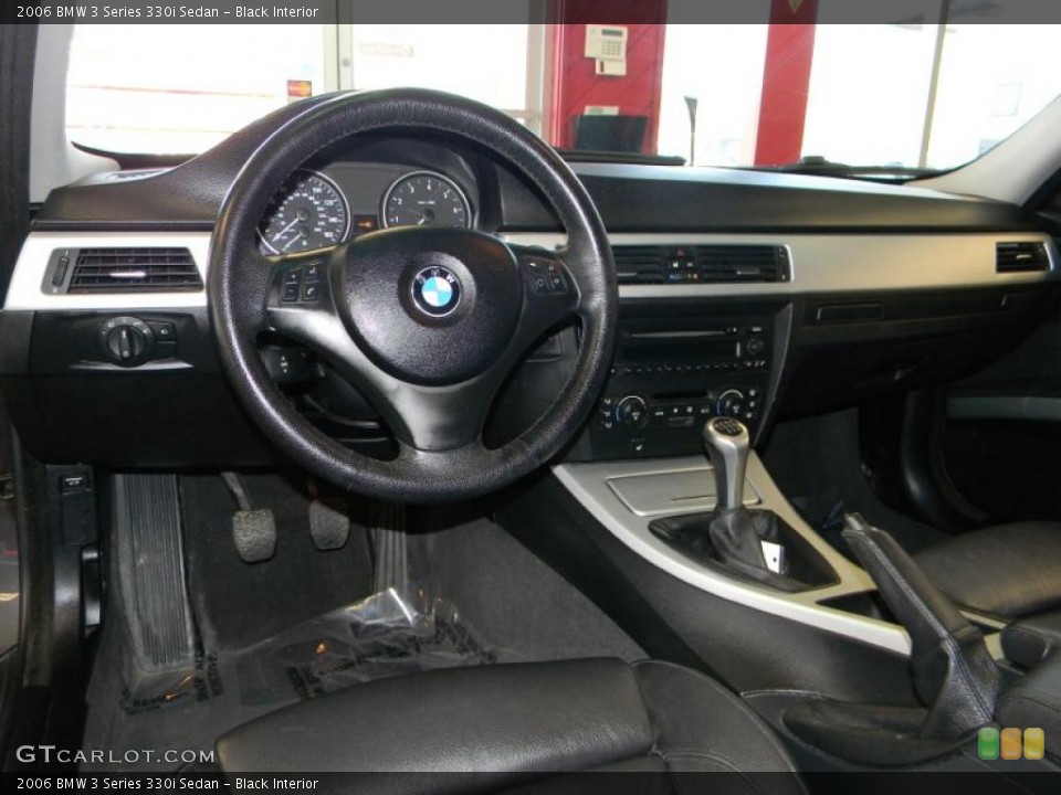 Black Interior Prime Interior for the 2006 BMW 3 Series 330i Sedan #47290530