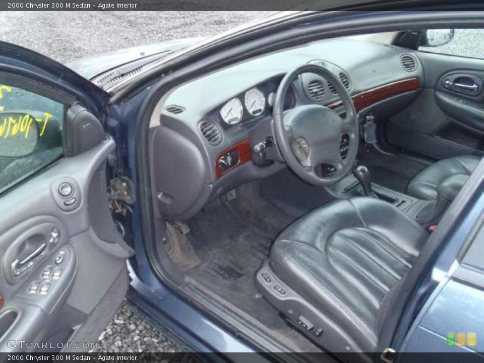 Agate Interior Photo for the 2000 Chrysler 300 M Sedan #47294297