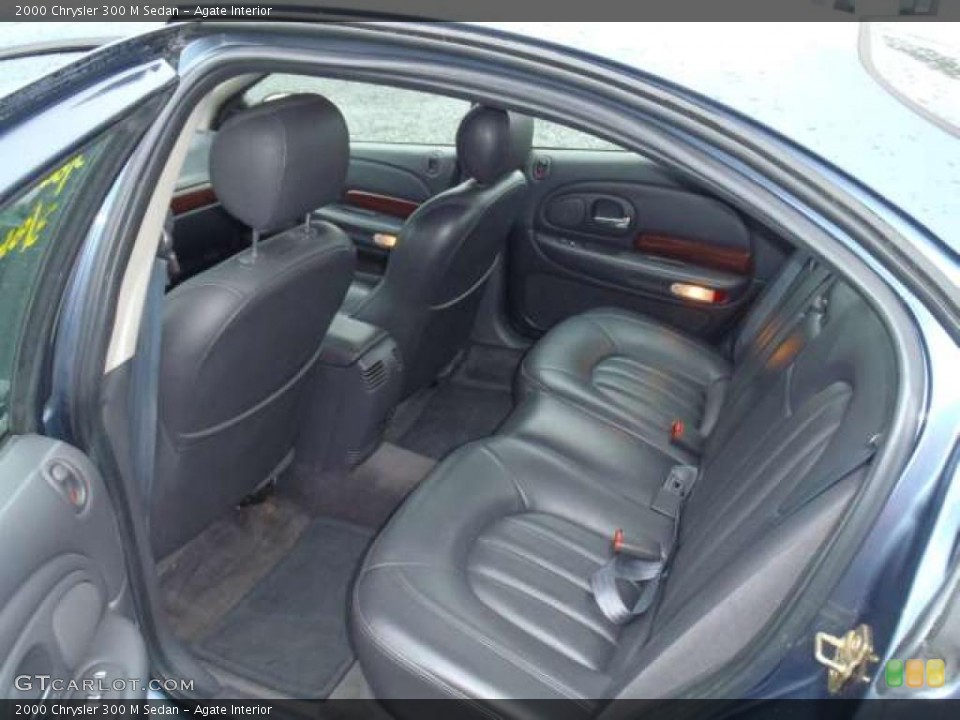 Agate Interior Photo for the 2000 Chrysler 300 M Sedan #47294315