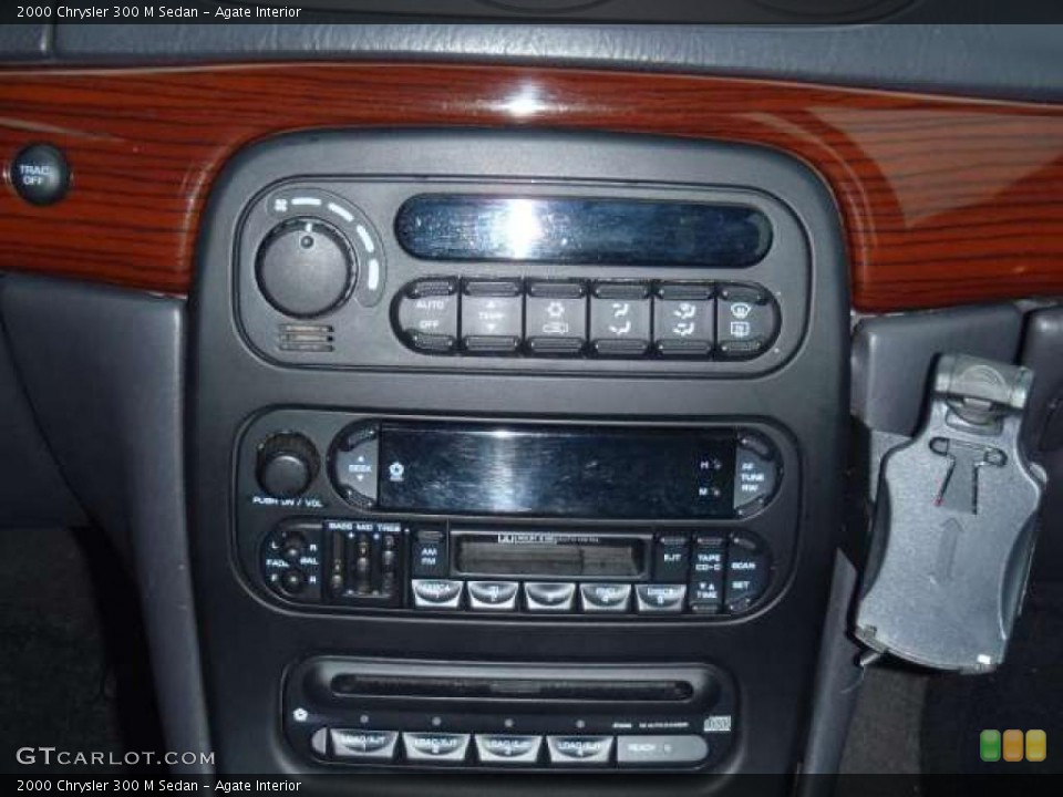 Agate Interior Controls for the 2000 Chrysler 300 M Sedan #47294366