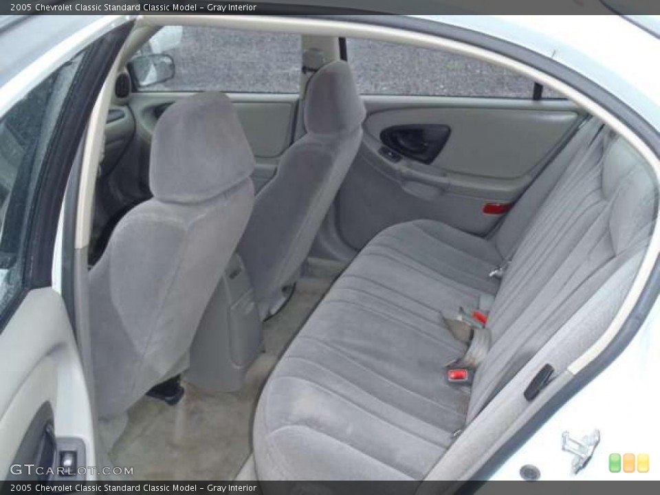 Gray Interior Photo for the 2005 Chevrolet Classic  #47294954