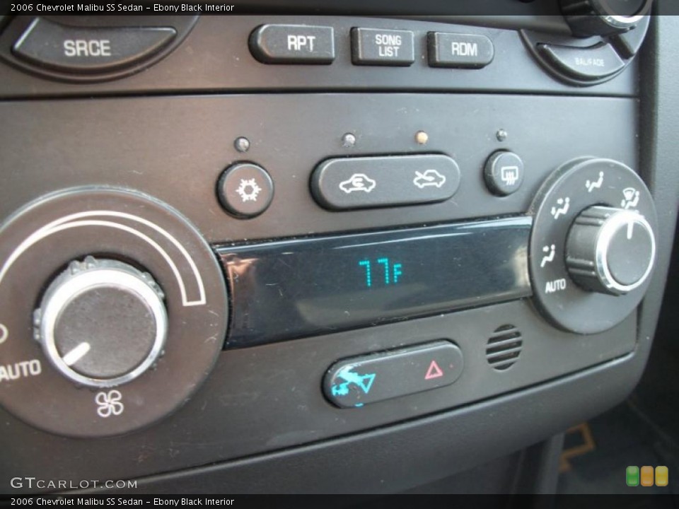 Ebony Black Interior Controls for the 2006 Chevrolet Malibu SS Sedan #47302700