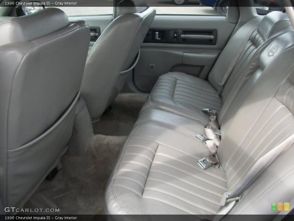 Gray Interior Photo for the 1996 Chevrolet Impala SS #47303333