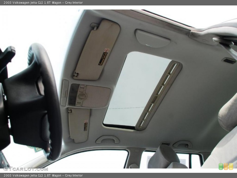 Grey Interior Sunroof for the 2003 Volkswagen Jetta GLS 1.8T Wagon #47303912