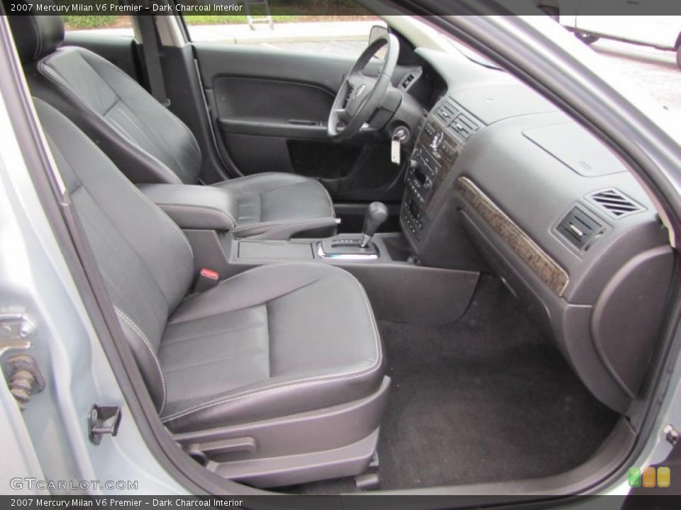 Dark Charcoal Interior Photo for the 2007 Mercury Milan V6 Premier #47304773