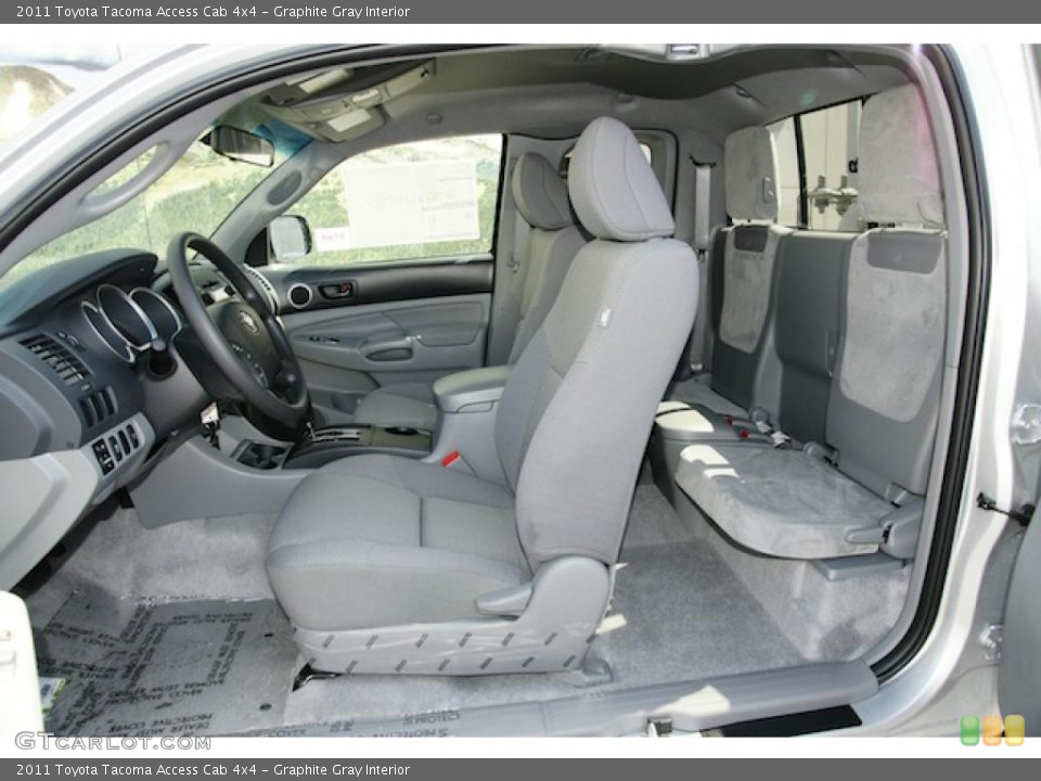 Graphite Gray Interior Photo for the 2011 Toyota Tacoma Access Cab 4x4 #47306144