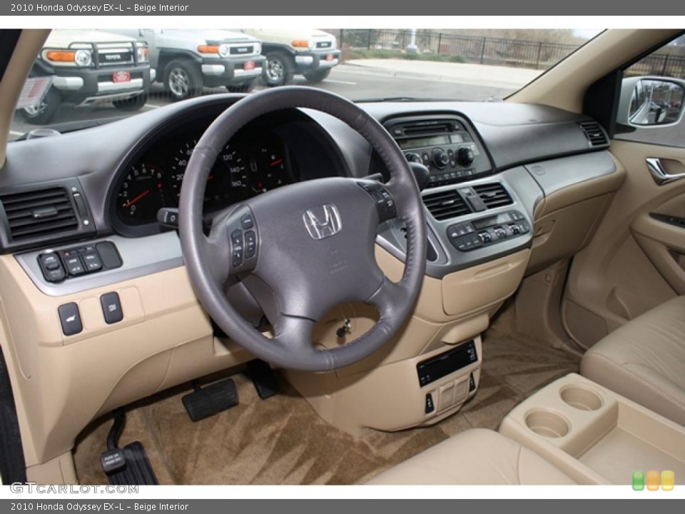 Beige Interior Photo for the 2010 Honda Odyssey EX-L #47307713