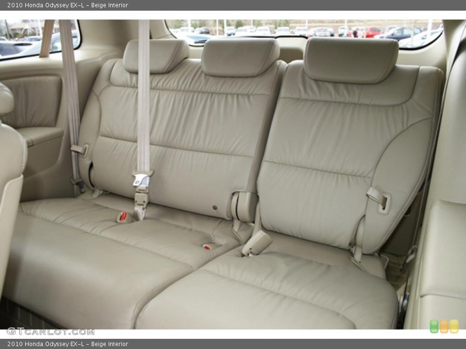 Beige Interior Photo for the 2010 Honda Odyssey EX-L #47307803