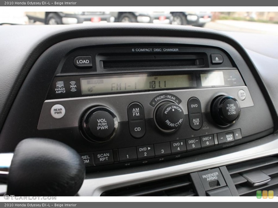 Beige Interior Controls for the 2010 Honda Odyssey EX-L #47307968