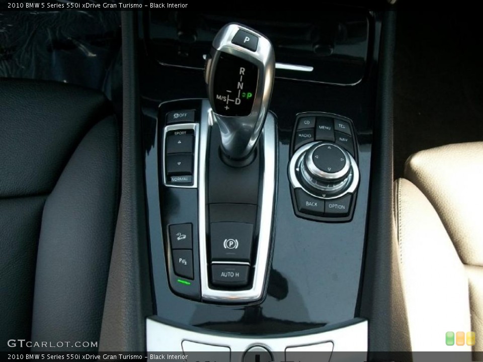 Black Interior Transmission for the 2010 BMW 5 Series 550i xDrive Gran Turismo #47309741