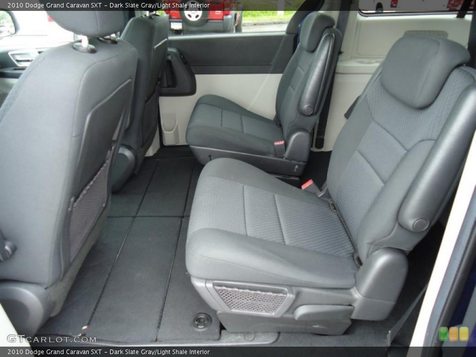 Dark Slate Gray/Light Shale Interior Photo for the 2010 Dodge Grand Caravan SXT #47309852