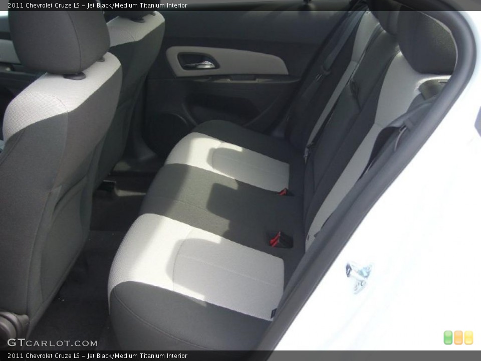 Jet Black/Medium Titanium Interior Photo for the 2011 Chevrolet Cruze LS #47310893