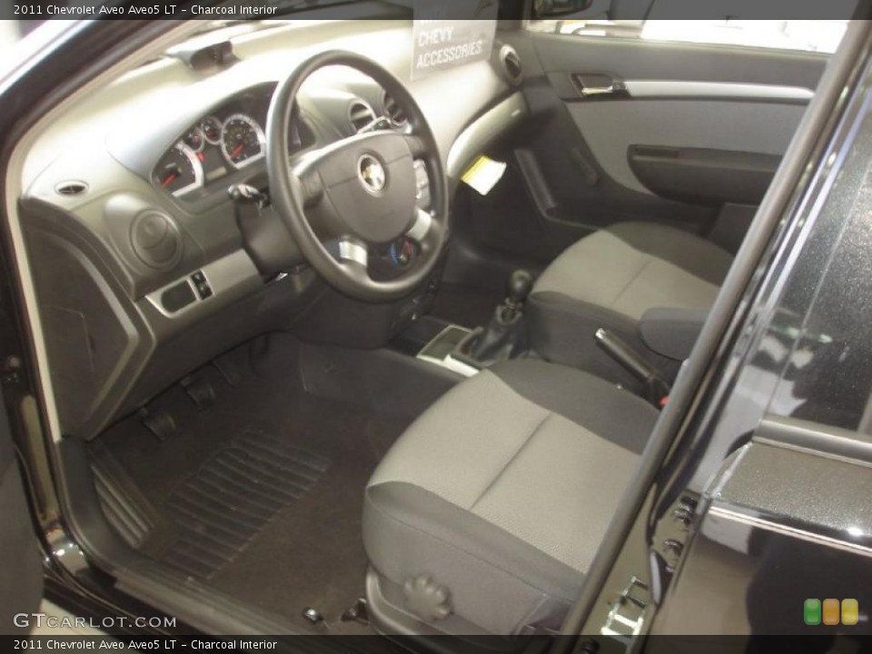 Charcoal Interior Photo for the 2011 Chevrolet Aveo Aveo5 LT #47311001