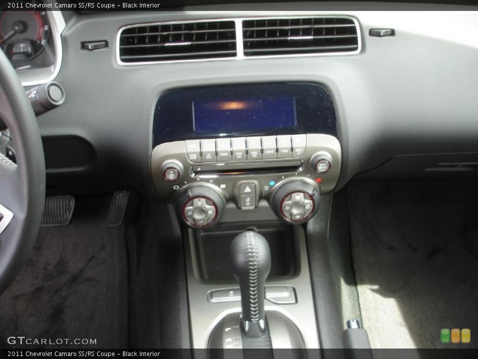 Black Interior Controls for the 2011 Chevrolet Camaro SS/RS Coupe #47311586