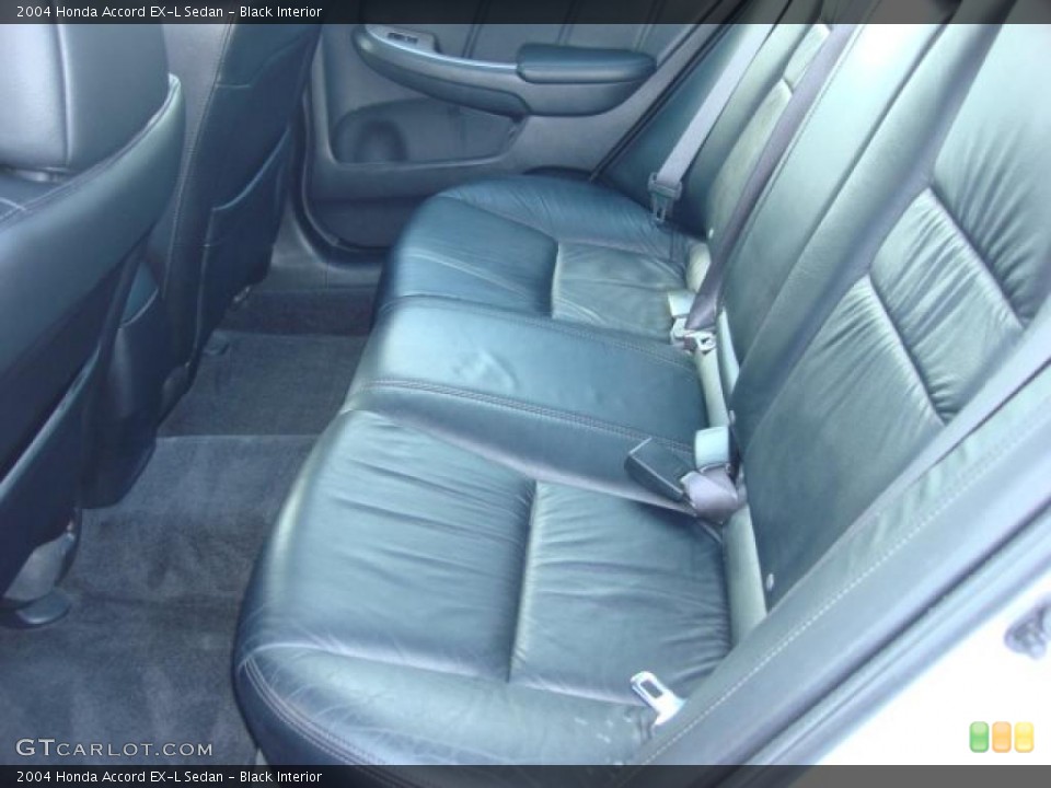 Black Interior Photo for the 2004 Honda Accord EX-L Sedan #47319392