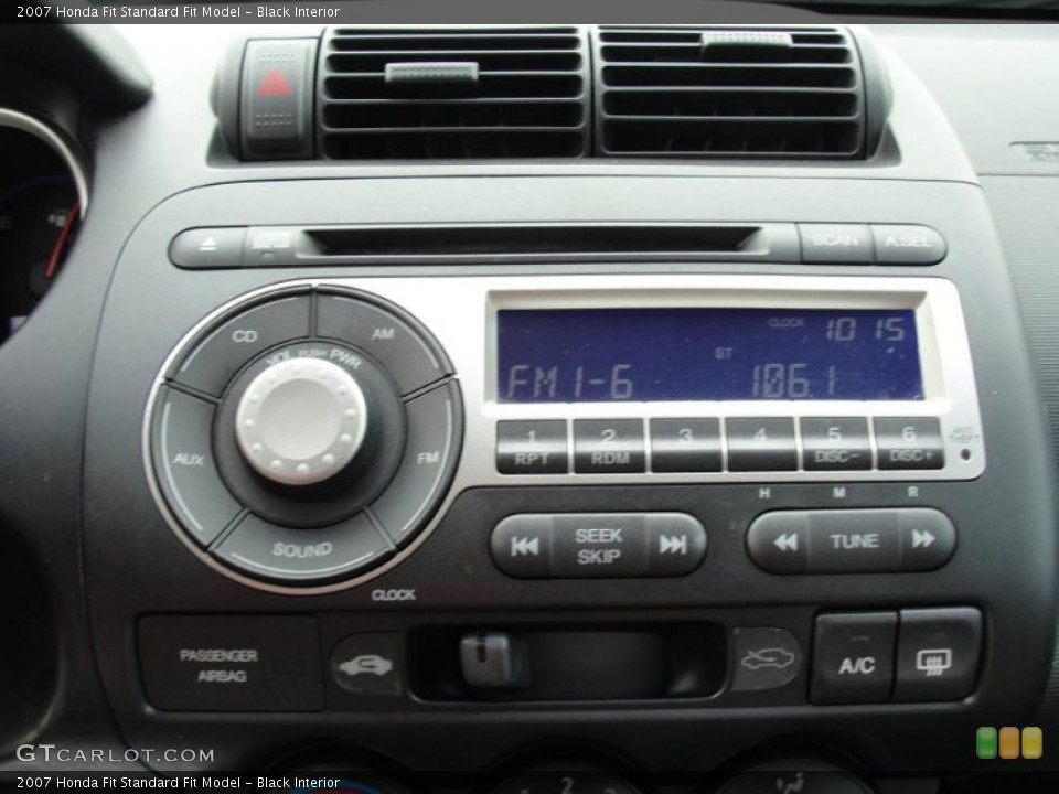 Black Interior Controls for the 2007 Honda Fit  #47321129
