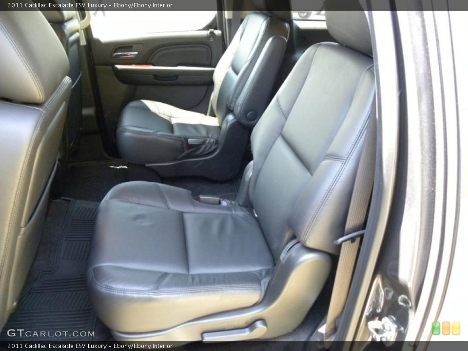 Ebony/Ebony Interior Photo for the 2011 Cadillac Escalade ESV Luxury #47326268