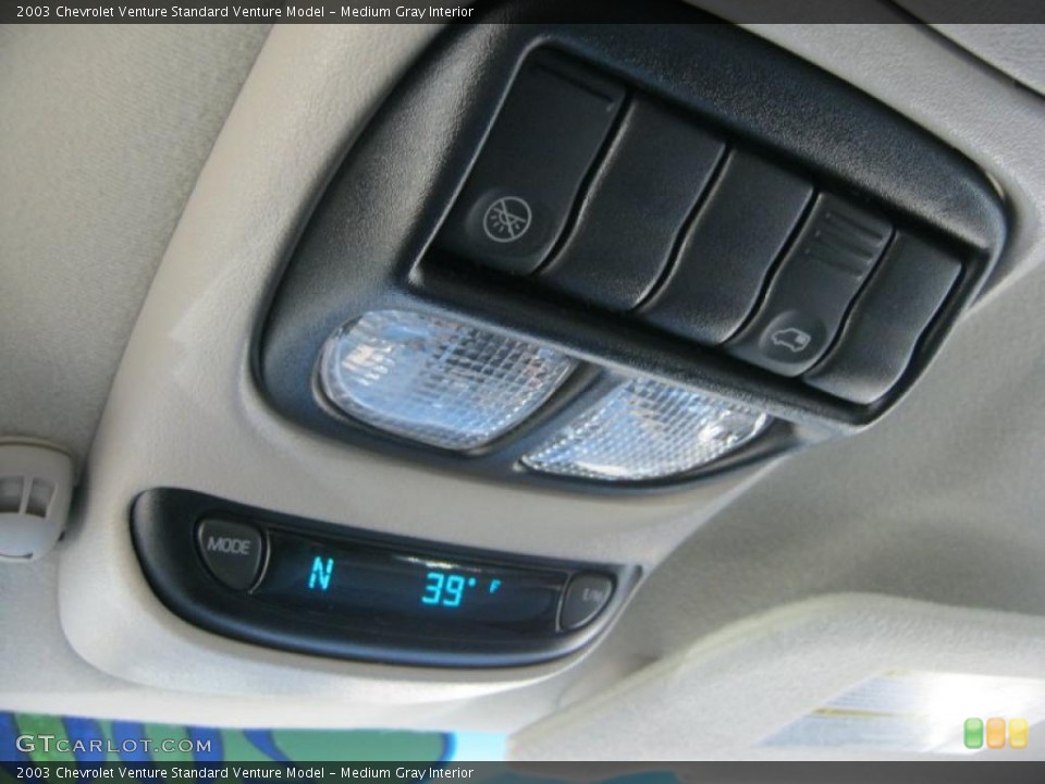 Medium Gray Interior Controls for the 2003 Chevrolet Venture  #47328345