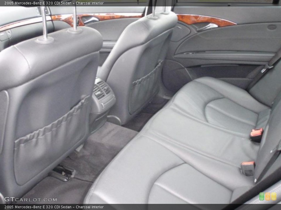 Charcoal Interior Photo for the 2005 Mercedes-Benz E 320 CDI Sedan #47328819