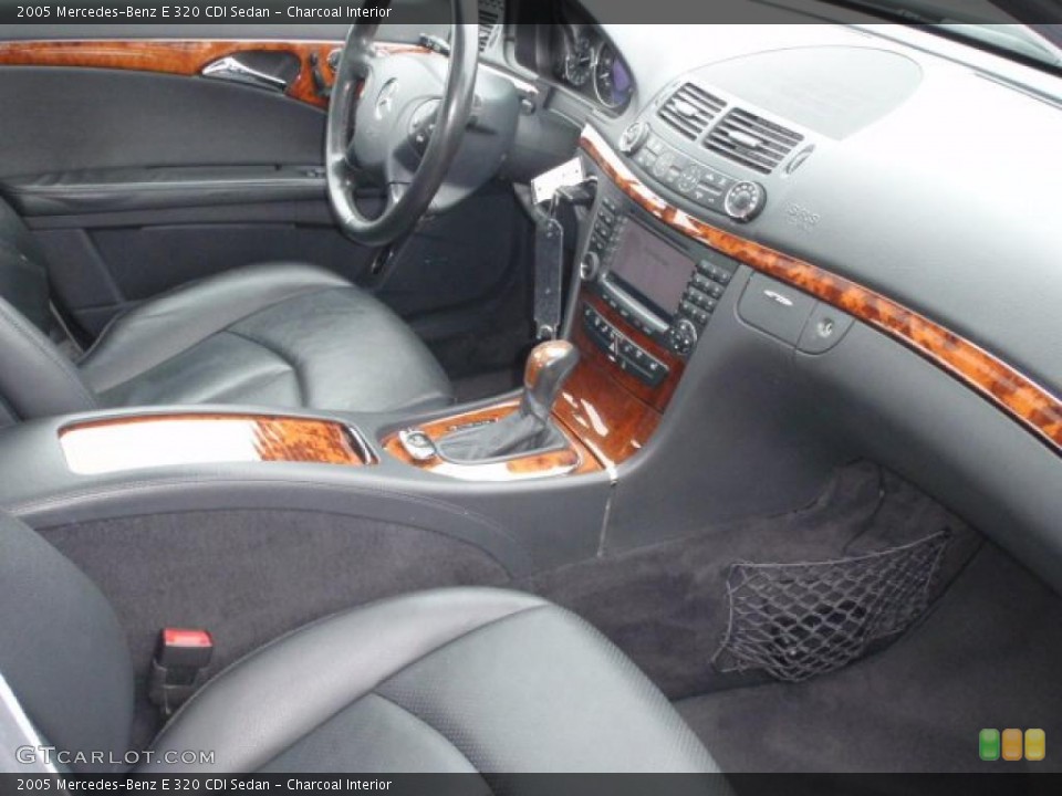 Charcoal Interior Photo for the 2005 Mercedes-Benz E 320 CDI Sedan #47328924