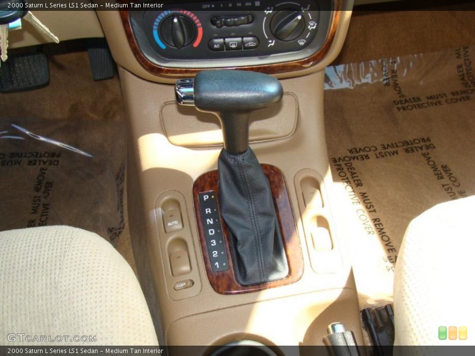 Medium Tan Interior Transmission for the 2000 Saturn L Series LS1 Sedan #47337166