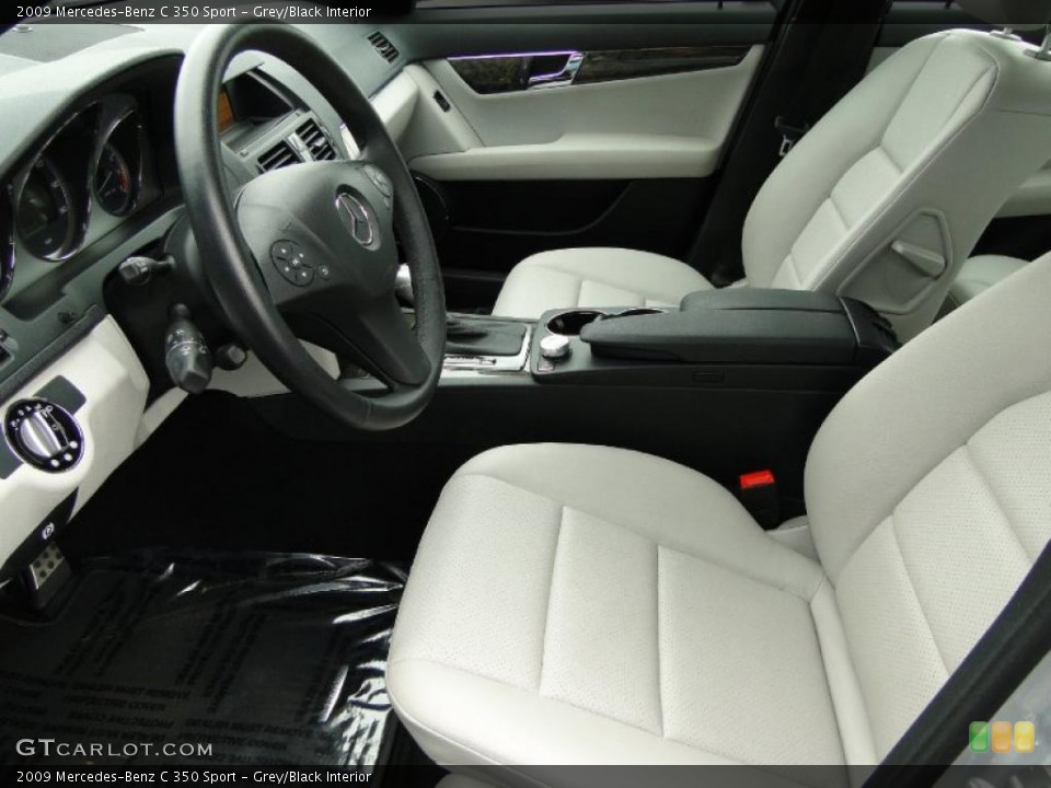 Grey/Black Interior Photo for the 2009 Mercedes-Benz C 350 Sport #47337574