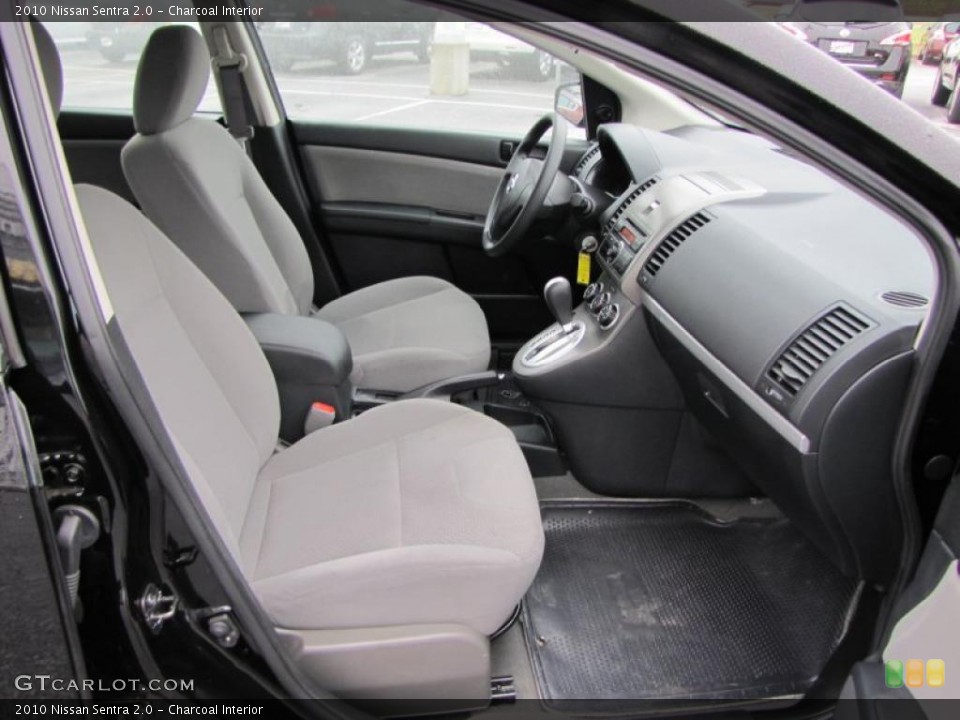 Charcoal Interior Photo for the 2010 Nissan Sentra 2.0 #47339332