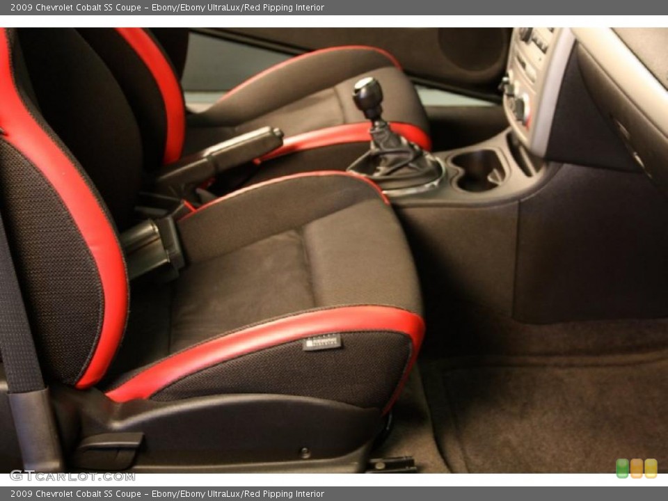 Ebony/Ebony UltraLux/Red Pipping Interior Photo for the 2009 Chevrolet Cobalt SS Coupe #47341117