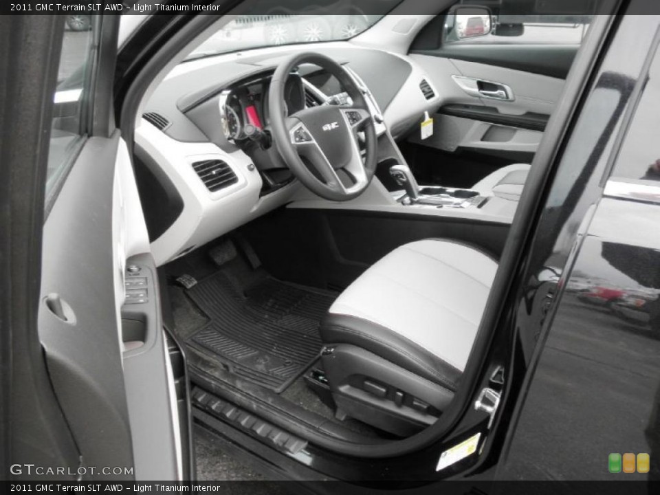 Light Titanium Interior Photo for the 2011 GMC Terrain SLT AWD #47346779