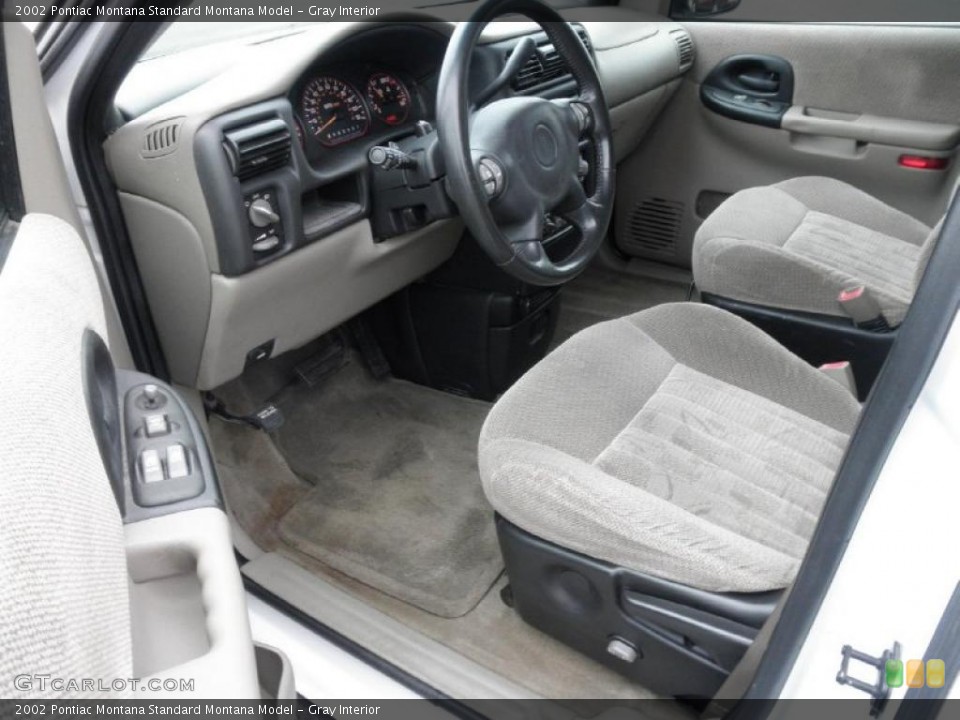 Gray Interior Photo for the 2002 Pontiac Montana  #47347070