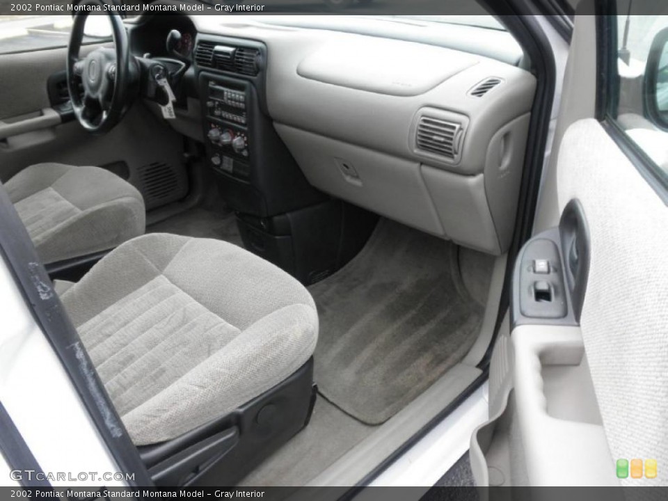 Gray Interior Photo for the 2002 Pontiac Montana  #47347241