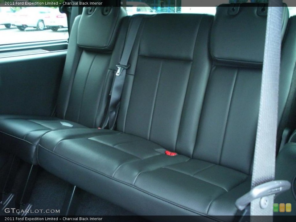Charcoal Black Interior Photo for the 2011 Ford Expedition Limited #47352173