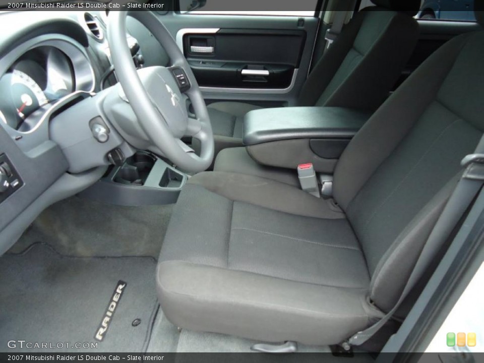Slate Interior Photo for the 2007 Mitsubishi Raider LS Double Cab #47352438