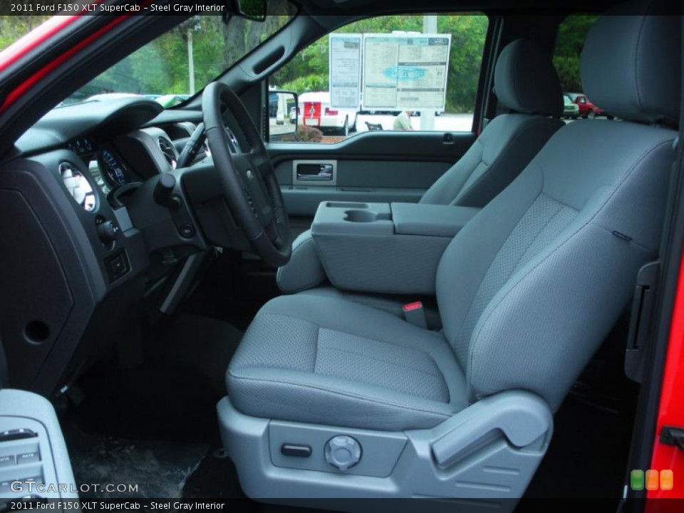 Steel Gray Interior Photo for the 2011 Ford F150 XLT SuperCab #47352752