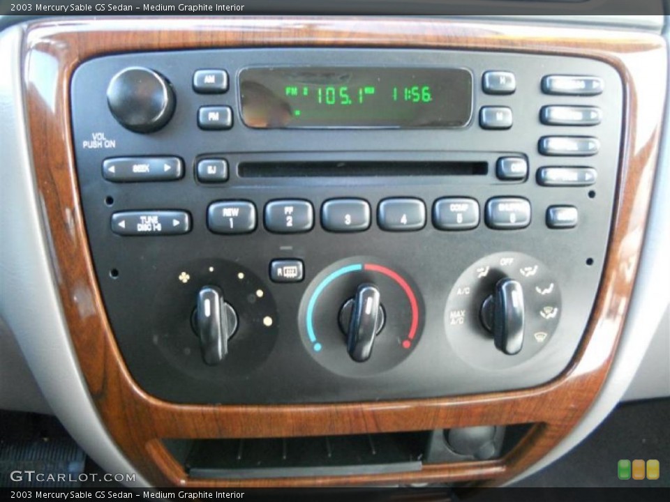 Medium Graphite Interior Controls for the 2003 Mercury Sable GS Sedan #47355017