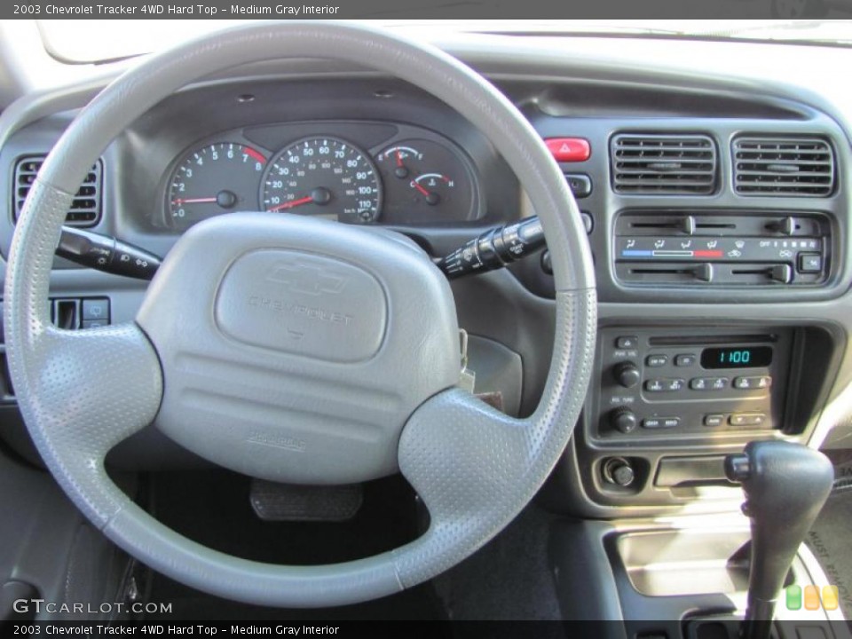 Medium Gray Interior Steering Wheel for the 2003 Chevrolet Tracker 4WD Hard Top #47356406