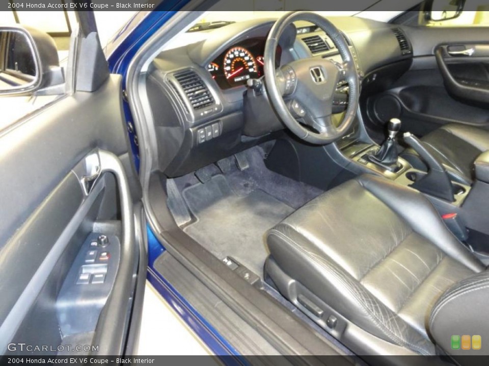 Black Interior Photo for the 2004 Honda Accord EX V6 Coupe #47356643