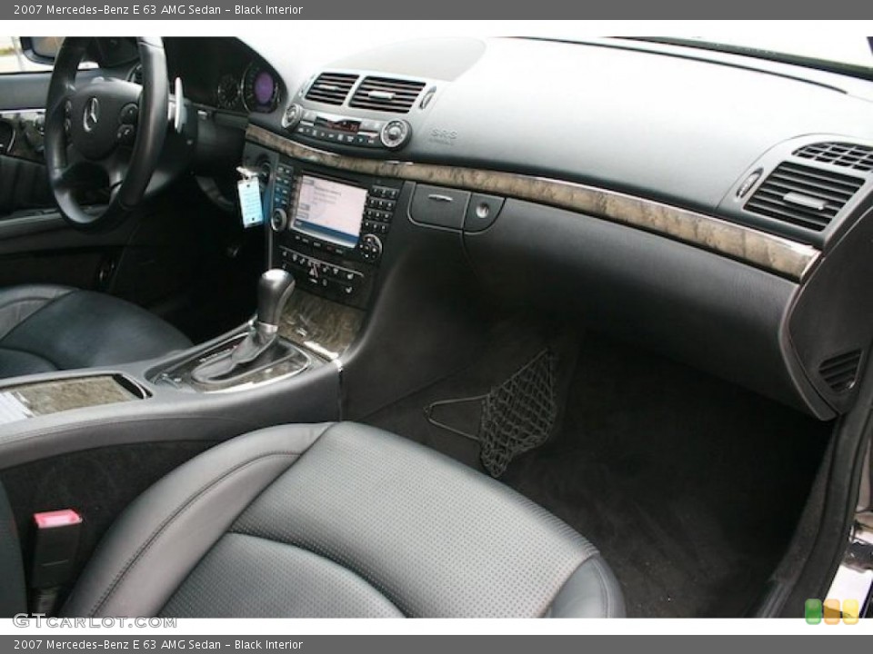 Black Interior Dashboard for the 2007 Mercedes-Benz E 63 AMG Sedan #47357504