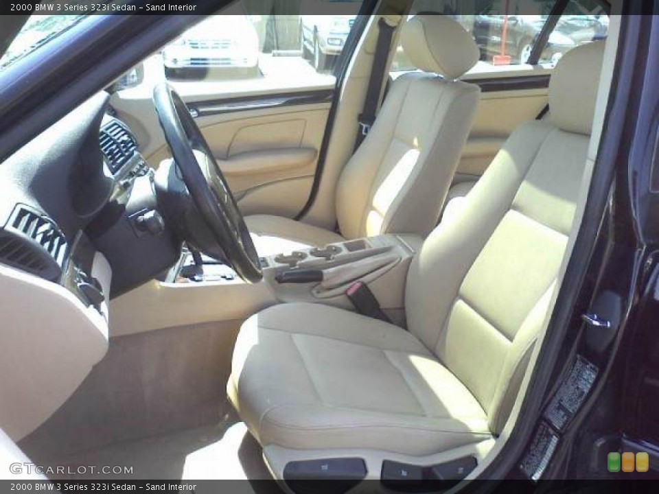 Sand Interior Photo for the 2000 BMW 3 Series 323i Sedan #47358881