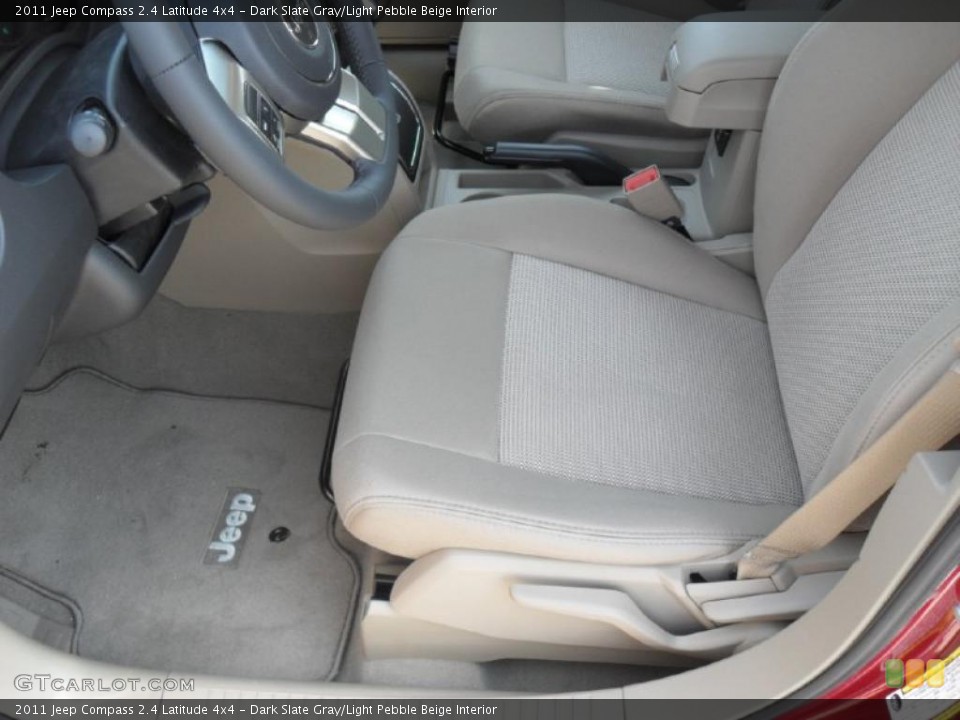 Dark Slate Gray/Light Pebble Beige Interior Photo for the 2011 Jeep Compass 2.4 Latitude 4x4 #47360399