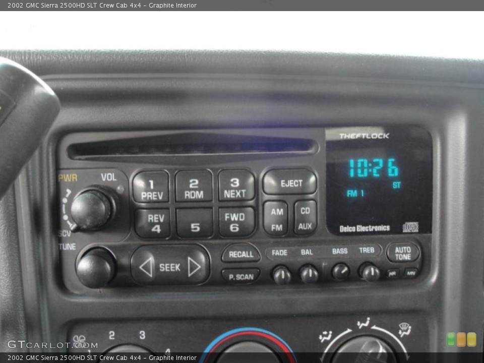 Graphite Interior Controls for the 2002 GMC Sierra 2500HD SLT Crew Cab 4x4 #47360571